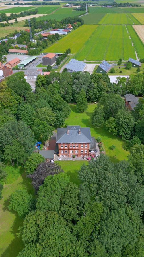 Haus Im Park Wesselburen Exterior foto